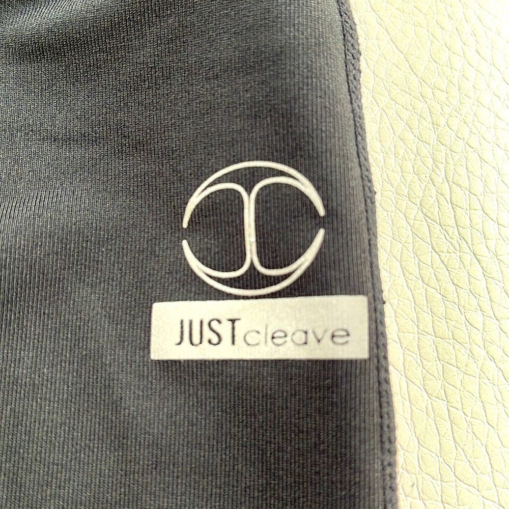 Mid-shin length Just Cleave black leggings. Size 4. - Picture 3 of 8